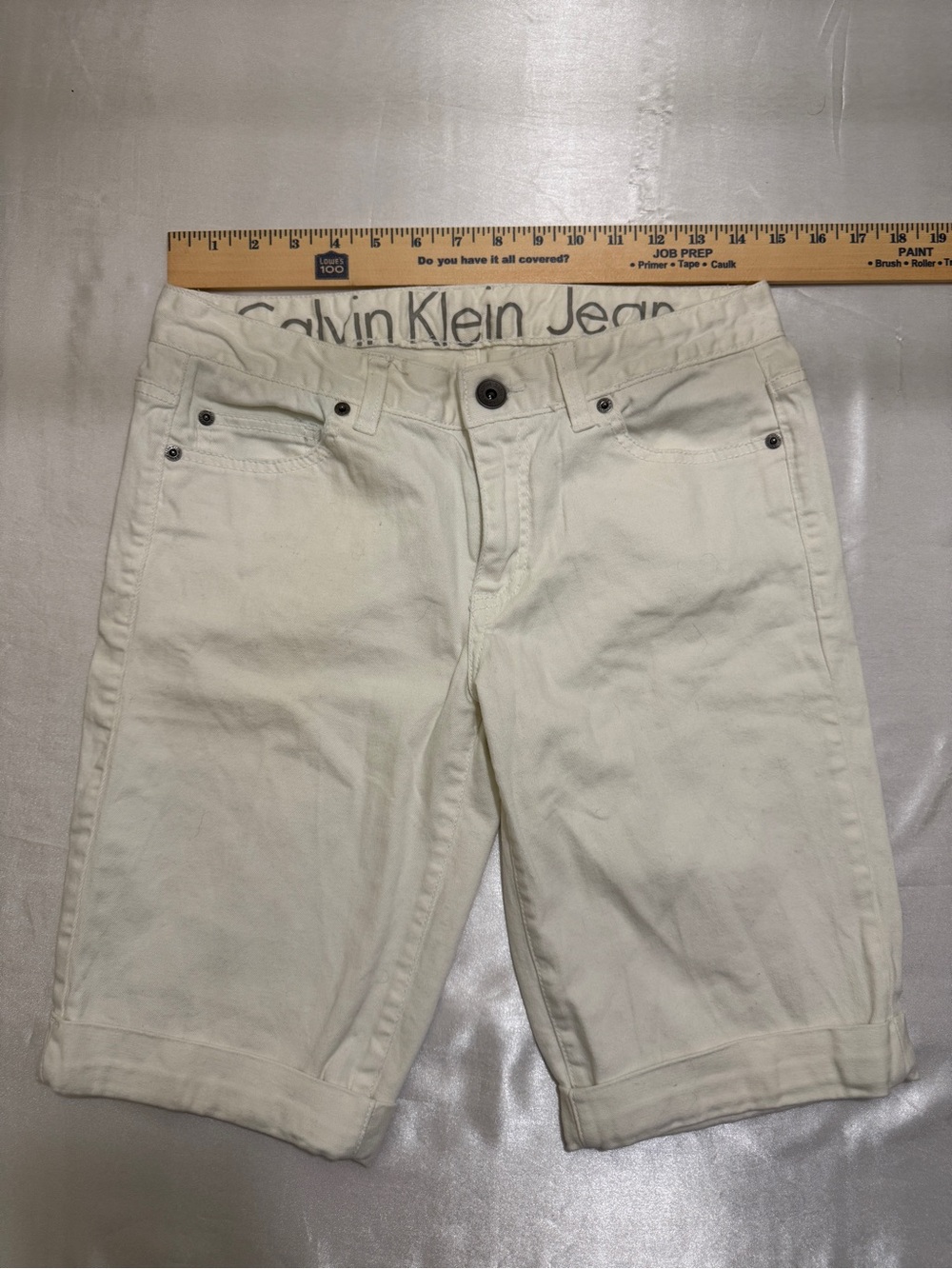 Calvin Klein Jeans Bermuda Classic White Shorts Size 28/6